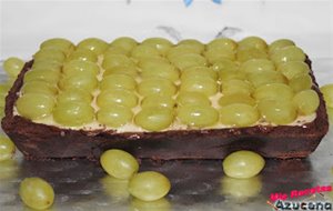 Tarta Uvas Y Crema De Vino.
