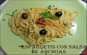 Espaguetis En Salsa De Anchoa
