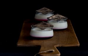 Panna Cotta De Queso Con Amarena
