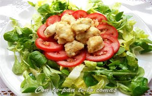 Ensalada Con Pollo Frito
