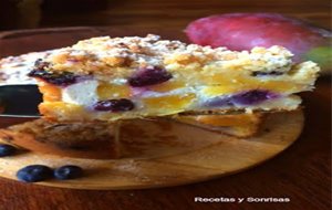 Crumble De Ricotta , Mango Y Arándanos
