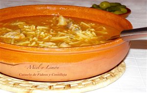 Cazuela De Fideos Y Costilleja
