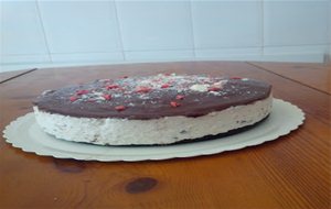 Tarta De Stracciatella Con Virutas De Chocolate
