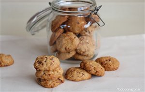 Galletas De Cerezas Y Almendras
