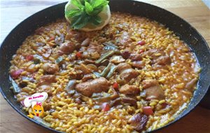 Arroz Con Butifarras Y Setas.
