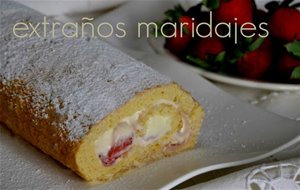 Brazo De Gitano Con Trufa Blanca Y Fresas
