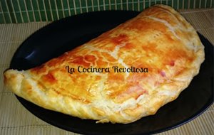 Calzone De Jamón De York Y Queso