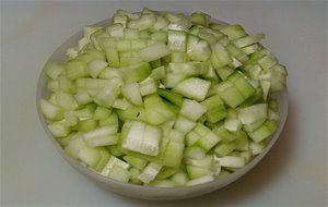 Sopa Fría De Yogur Y Pepino 
