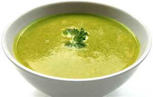 Crema De Calabacin Y Albahaca