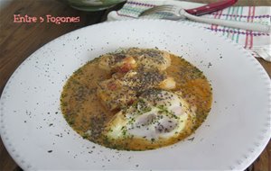 Tajine De Merluza Con Huevo En Salsa De Avellanas