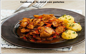 Cordero A La Miel Con Patatas
