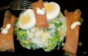 Ensalada De Arroz  Con Salmón 
