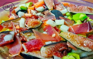 Ensalada De Brevas Con Jamón
