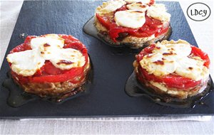 Pastel De Berenjena Con Tomate Y Queso.
