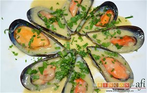 Mejillones Con Salsa De Mostaza