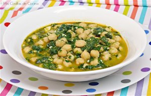 Garbanzos Con Espinacas
