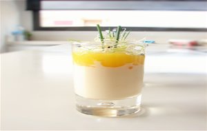 Mousse De Foie Con Coulis De Mango
