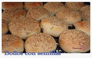 Bollos Con Semillas
