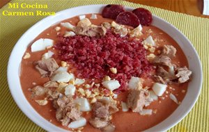 Porra Malagueña Con Atun, Huevo Cocido Y Salchichon De Malaga
