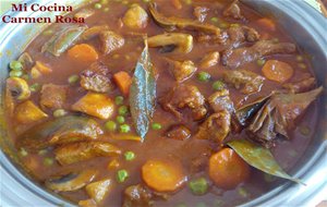 Estofado De Ternera Con Patatas Fritas
