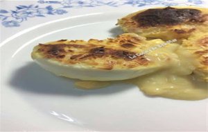 Huevos Rellenos De Crema De Espárragos 
