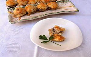 Champiñones Rellenos Con Bechamel De Boletus