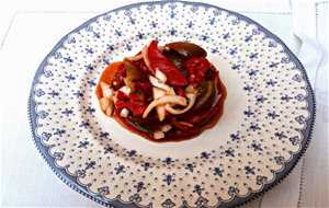 Ensalada De Pimientos Asados Y Tomate