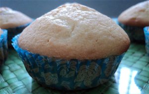 Magdalenas Y Bizcochitos De Nata Y Canela