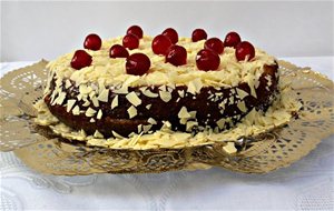 Tarta De Cerezas Al Aroma De Vainilla