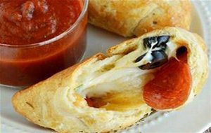 Mini-calzone {pizzas Rellenas}