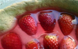 Tarta De Frutillas O Fresas Con Crema Pastelera