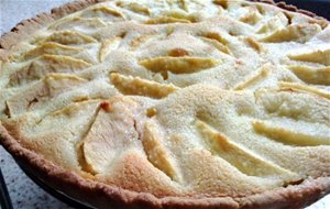 Tarta De Manzanas Con Crocante De Almendras