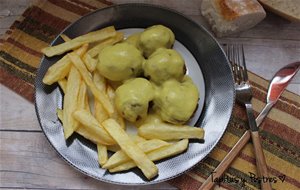 Albóndigas En Salsa De Curry
