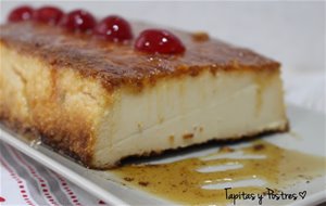 Flan  De Dos Leches Y Queso
