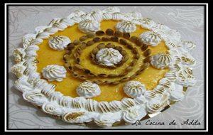 Tarta Capuchina Decorada Con Merengue Y Almendras
