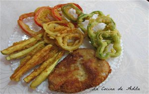 Filetes Empanados Con Panko, Y Verduras En Tempura
