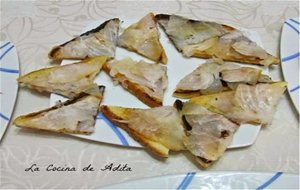 Canapés De Merluza Ahumada
