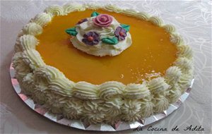 Tarta San Marcos, Con Flores De Azúcar
