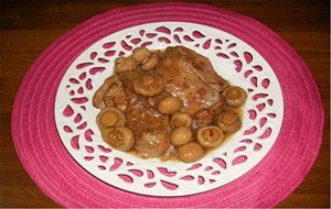 Filetes  De Ternera En Salsa Con Champiñones 
