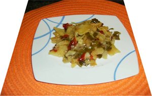 Fritada De Patatas, Pimientos Y Cebolla 
