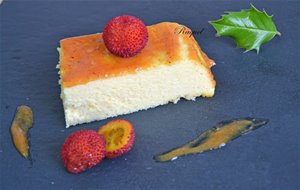 Tarta De Queso Batido Bañada Con Mermelada De Madroños
