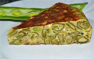 Tortilla De Habas Tiernas Y Cebolleta
