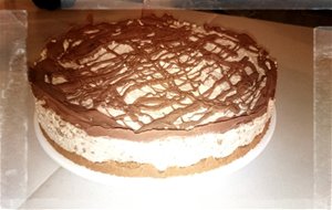 Tarta  Nata Y Toblerone Con Galletas De Caramelo