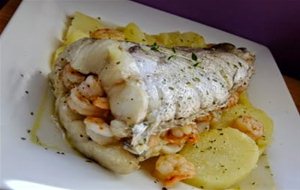 Merluza Rellena Con Camarones Y Champiñones
