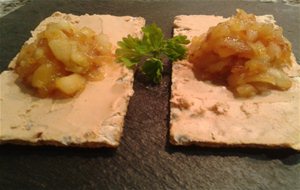 Menú De Viernes 1: Tosta De Foie Gras De Pato Con Manzana Flambeada
