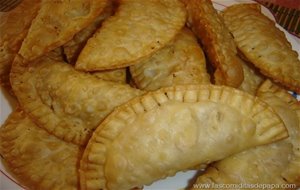 Empanadillas De At&uacute;n Y Tomate Confitado