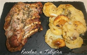 Costillas Asadas Con Patatas
