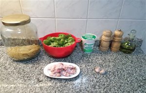 Penne Rigatte Con Brócoli Y Bacon
