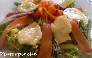 Ensalada De Salmón Y Queso Con Vinagre De Cerezas  
