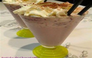 Batido De Chocolate Y Cerezas